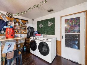 8332  Foxwood Lane , Dallas Texas 75217