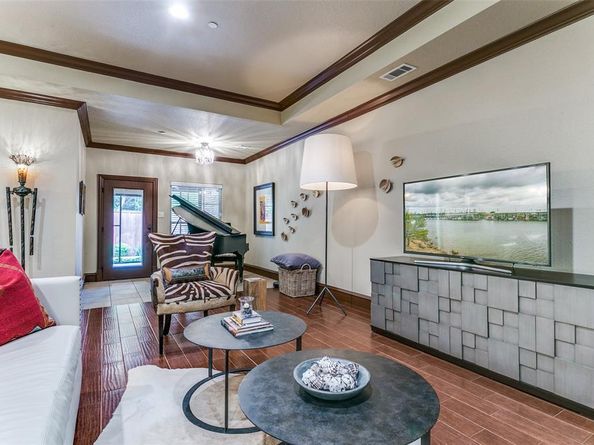223  Wood Street  201, Grapevine Texas 76051