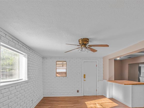3504  Mission Street , Fort Worth Texas 76109