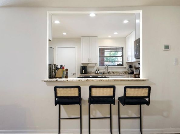 3508  Grande Bulevar  , Irving Texas 75062