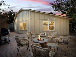 3508  Grande Bulevar  , Irving Texas 75062