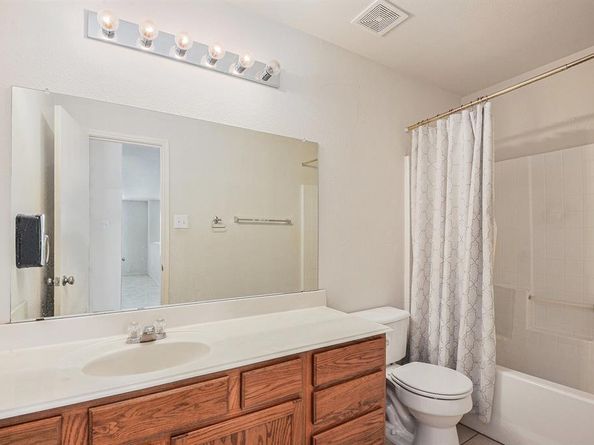 5832  Arena Circle , Fort Worth Texas 76179