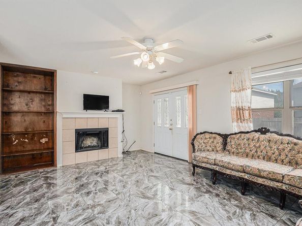 5832  Arena Circle , Fort Worth Texas 76179