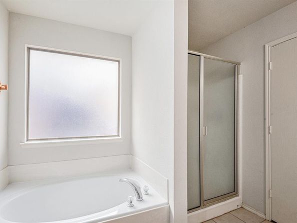 5832  Arena Circle , Fort Worth Texas 76179