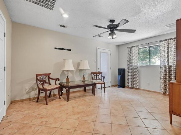 5328  Everglade Road , Dallas Texas 75227