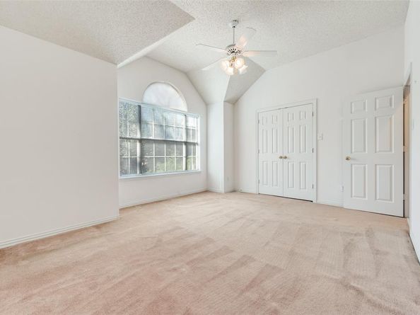 2619  Hidden Ridge Drive , Arlington Texas 76006