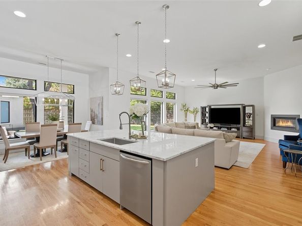 6223  Walnut Hill Lane , Dallas Texas 75230
