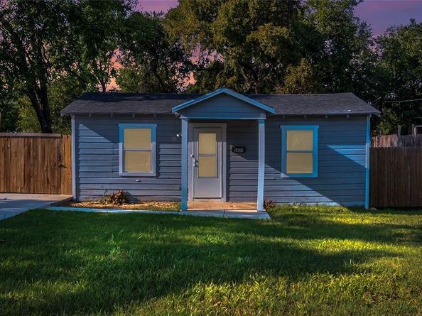 5432  Houghton Avenue , Fort Worth Texas 76107