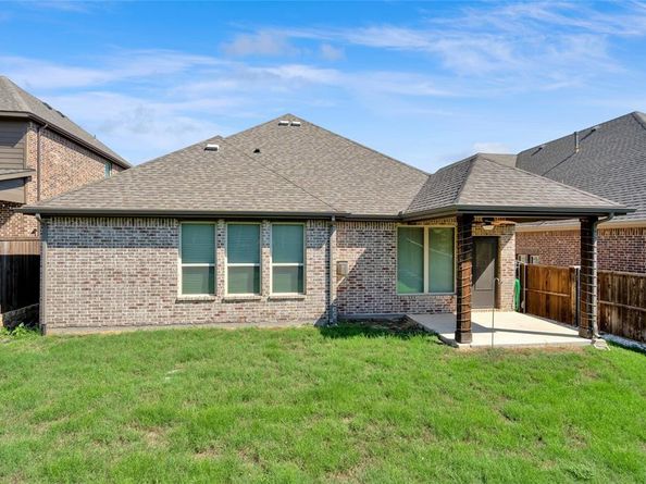 1423  Tumbleweed Trail , Northlake Texas 76226