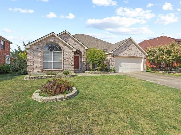 632  Delores Drive , Grand Prairie Texas 75052