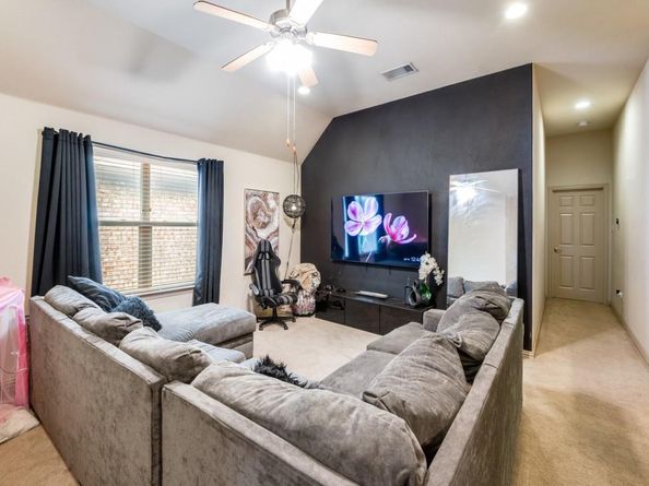 2465  Embleton Drive , Lewisville Texas 75067