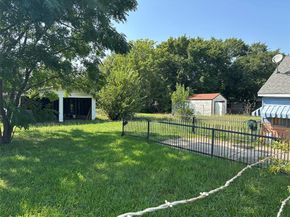 4015  Shadrack Drive , Dallas Texas 75212