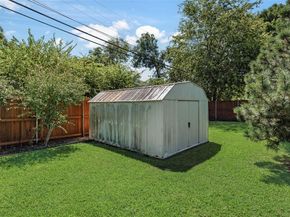 13208  Flagstone Lane , Dallas Texas 75240