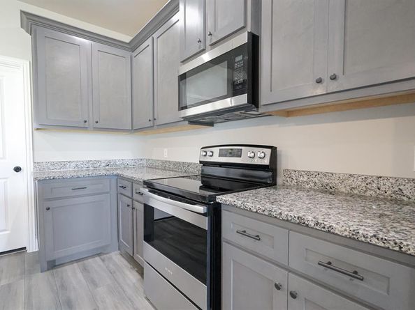 3225  Grady Street , Forest Hill Texas 76119