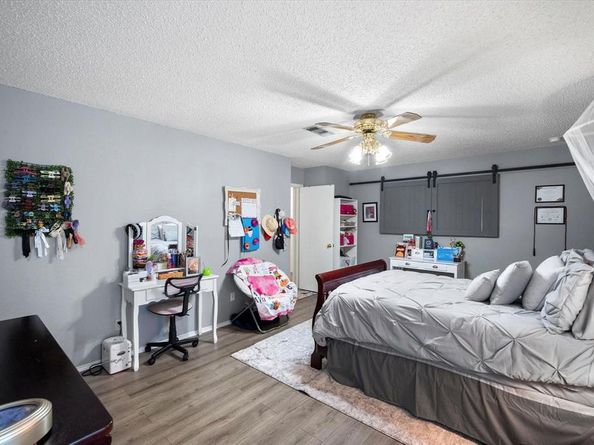 2801  Kempton Drive , Arlington Texas 76001