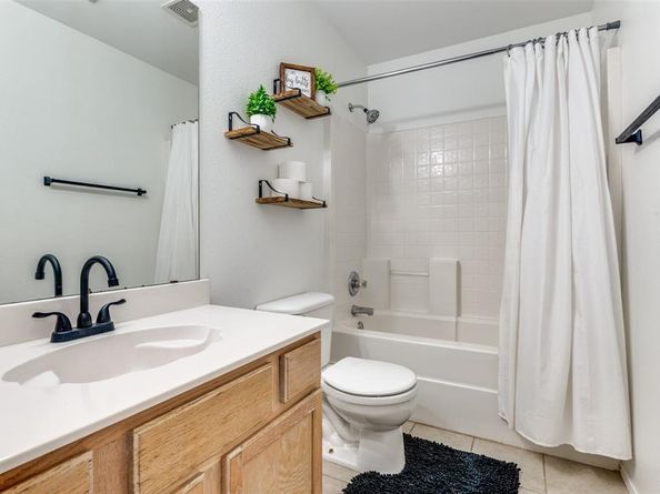 9013  Winding River Drive , Fort Worth Texas 76118