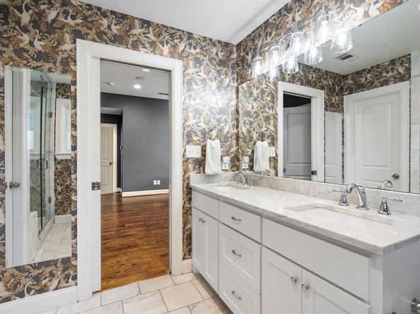 6446  Runnemede Lane , Dallas Texas 75214