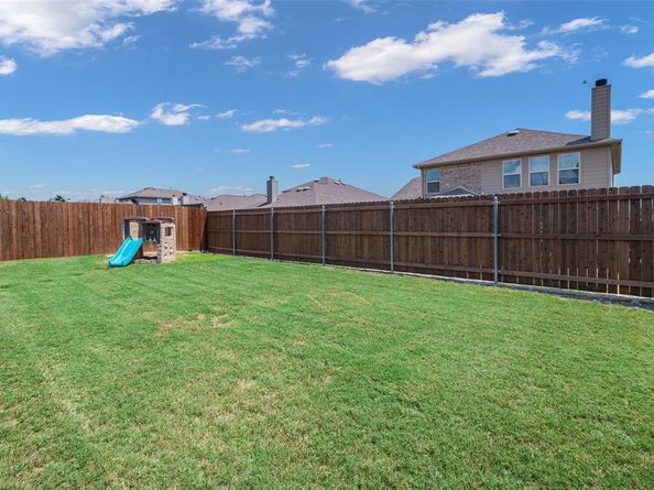 545  Salida Road , Fort Worth Texas 76052