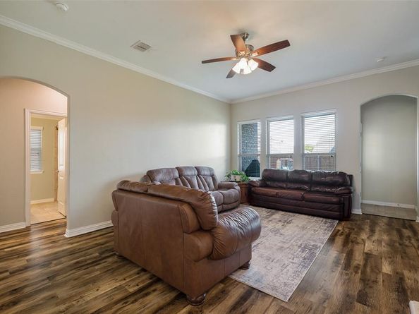 545  Salida Road , Fort Worth Texas 76052
