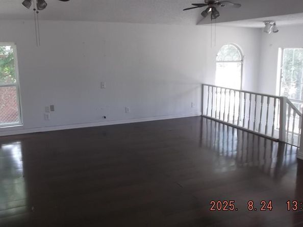710 W Miller Road , Garland Texas 75041