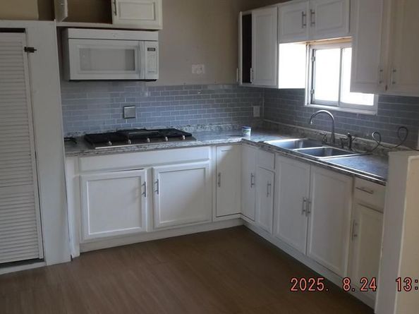 710 W Miller Road , Garland Texas 75041