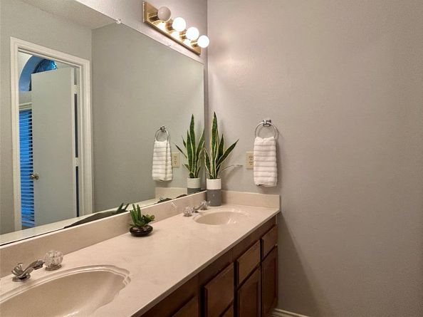 9334  Highedge Circle , Dallas Texas 75238