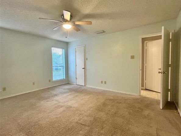 9334  Highedge Circle , Dallas Texas 75238