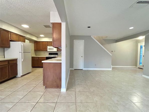 9334  Highedge Circle , Dallas Texas 75238