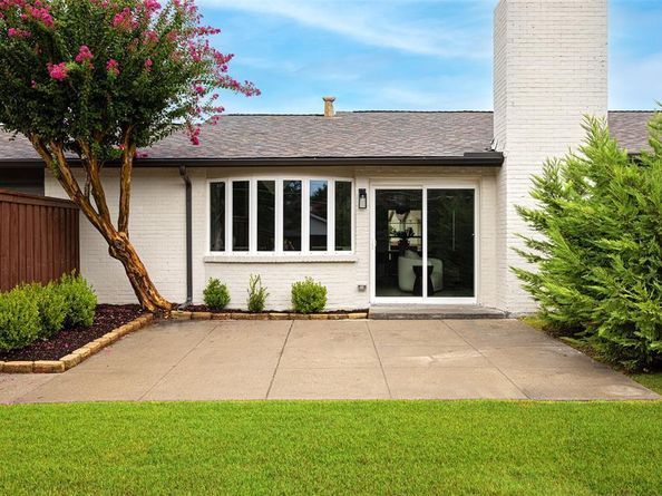 4034  Boca Bay Drive , Dallas Texas 75244