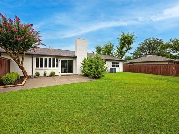 4034  Boca Bay Drive , Dallas Texas 75244