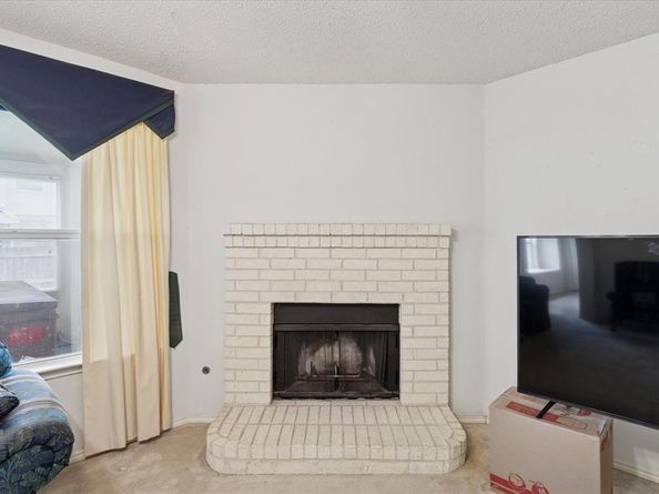 5701  Indian Hill Drive , Arlington Texas 76018