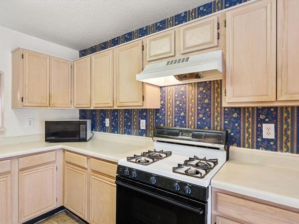 5701  Indian Hill Drive , Arlington Texas 76018