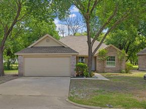704  Peterson Street , Royse City Texas 75189