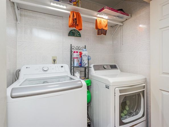 1813  Abilene Court , Grand Prairie Texas 75052