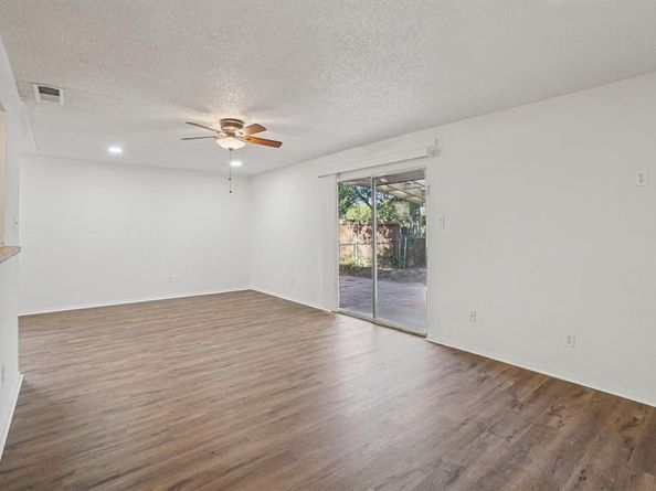 717  Eastern Star Drive , Garland Texas 75040