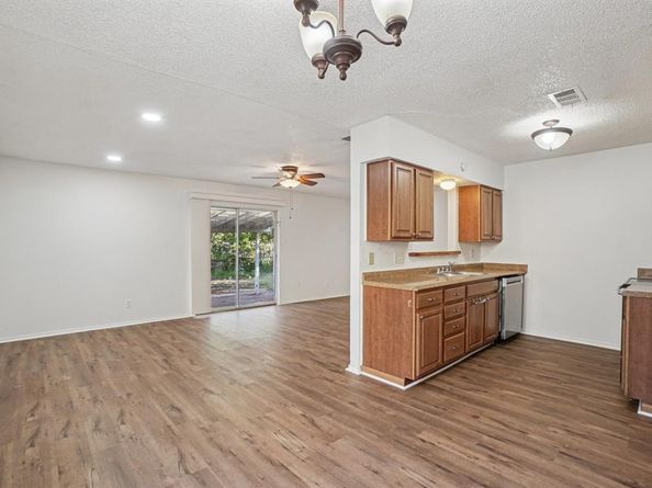 717  Eastern Star Drive , Garland Texas 75040