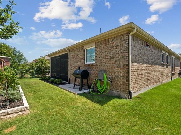 1884  Marsh Point Drive , Frisco Texas 75036
