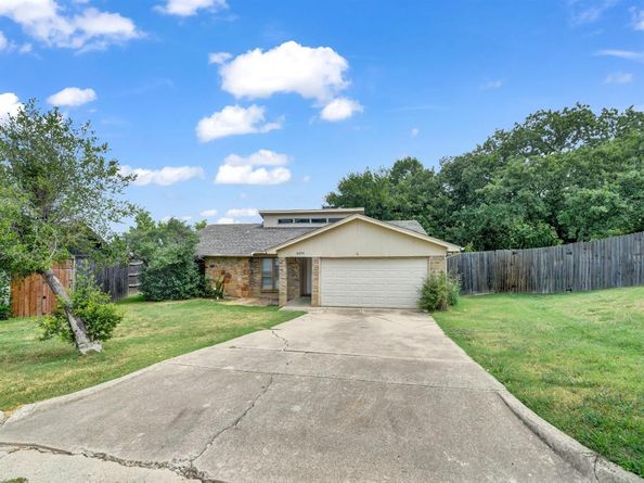 8209  Spruce Court , North Richland Hills Texas 76182