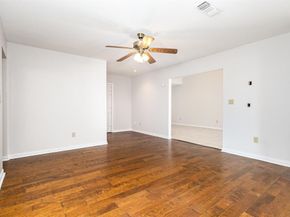 11108  Manorview Circle , Dallas Texas 75228