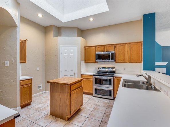 1160  Christopher Lane , Lewisville Texas 75077