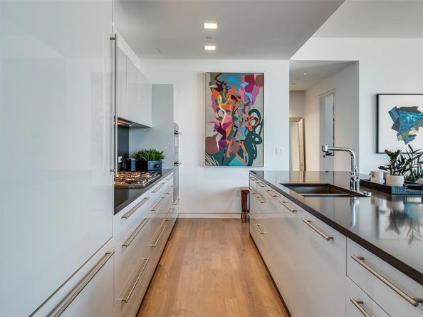 1918  Olive Street  1002, Dallas Texas 75201