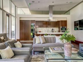 1918  Olive Street  1002, Dallas Texas 75201