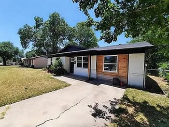 1307  Eastern Heights Drive 