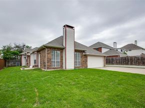 3306  Ashleaf Drive , Carrollton Texas 75007