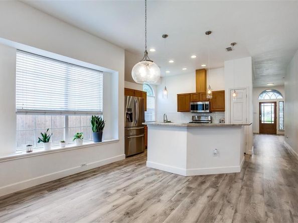 3306  Ashleaf Drive , Carrollton Texas 75007