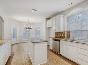 2207  Creekedge Court , Corinth Texas 76210