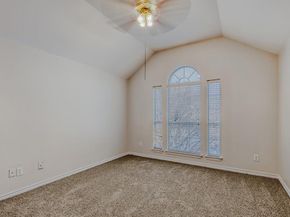 2207  Creekedge Court , Corinth Texas 76210