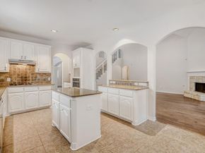 2207  Creekedge Court , Corinth Texas 76210