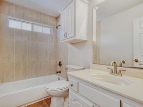 2207  Creekedge Court , Corinth Texas 76210