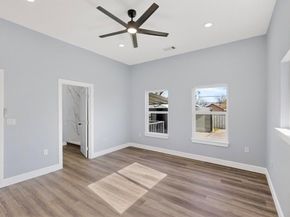 2216  Ross Avenue , Fort Worth Texas 76164